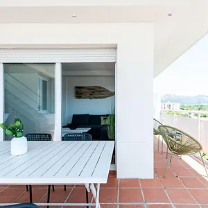 vista-roses-mar-apartamento-con-piscina-ii.topcostabravahotels.com/